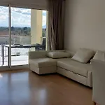 Amb Piscina I Zona Enjardinada Apartmán *