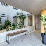 Amb Piscina I Zona Enjardinada