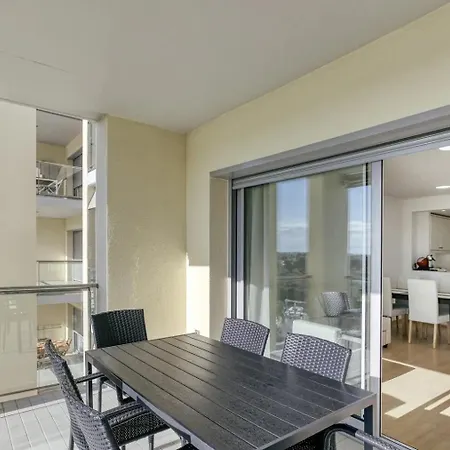 Amb Piscina I Zona Enjardinada דירה רוזס