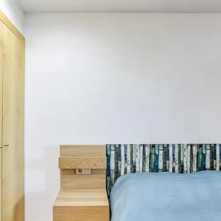 Amb Piscina I Zona Enjardinada דירה רוזס