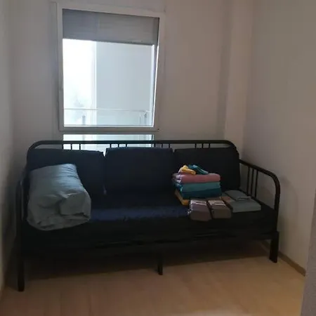Amb Piscina I Zona Enjardinada アパート ロザス